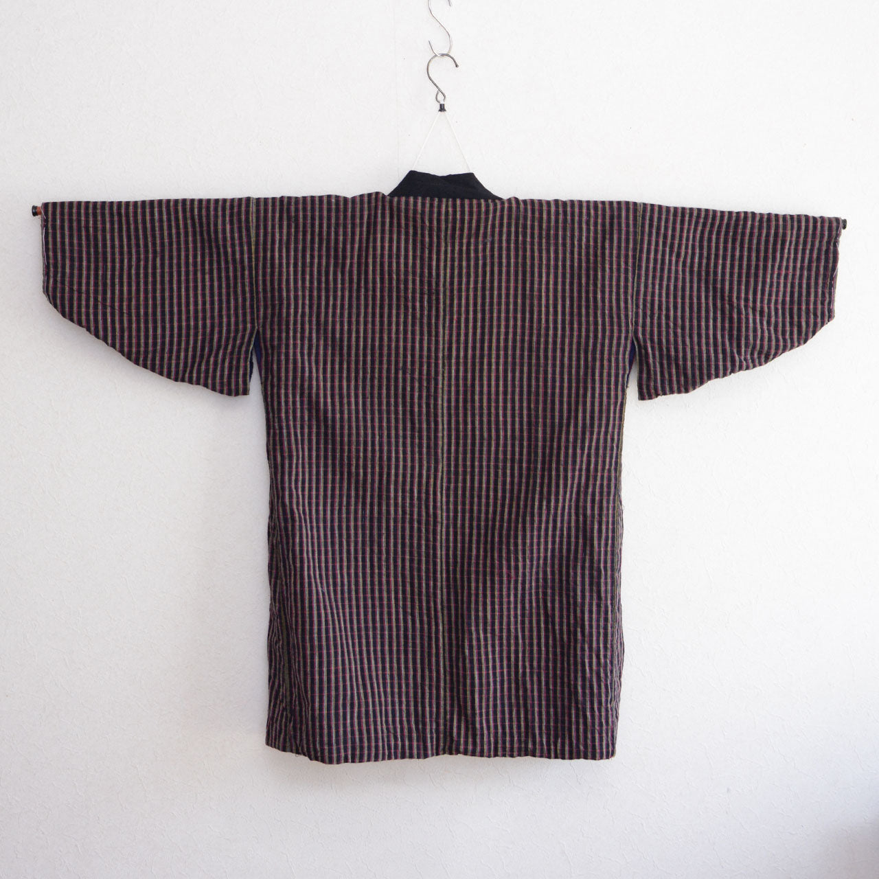 Mid-Showa period noragi with traditional side opening miyatsuguchi