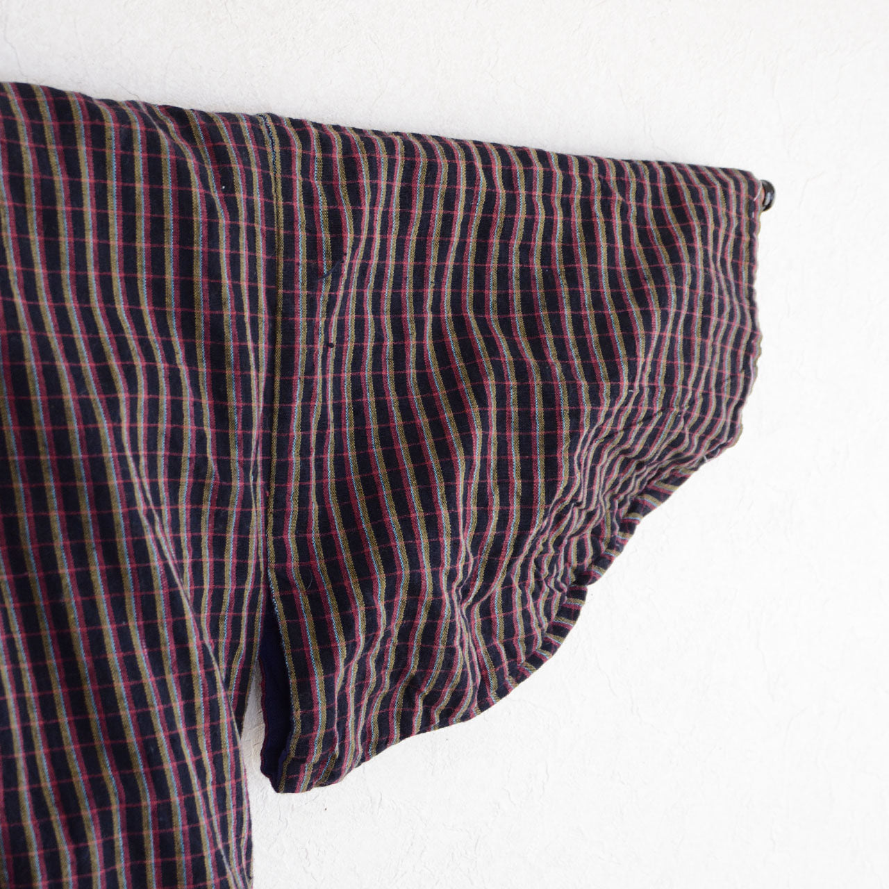 Showa era Japanese workwear jacket in woven cotton plaid